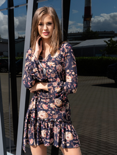 Brynn - urocza sukienka w kwiaty